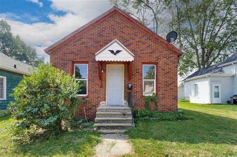 zillow streator il|More.